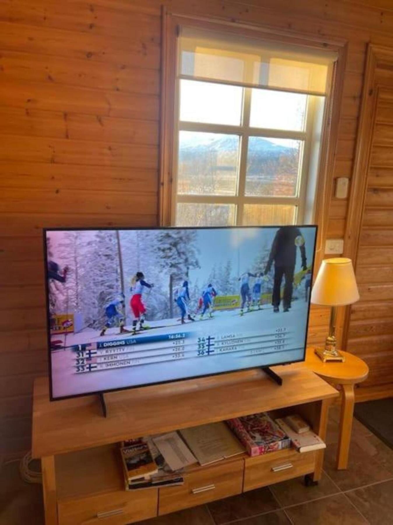Cozy 2 Bedroom Cottage With Hot Tub Akureyri Exteriör bild