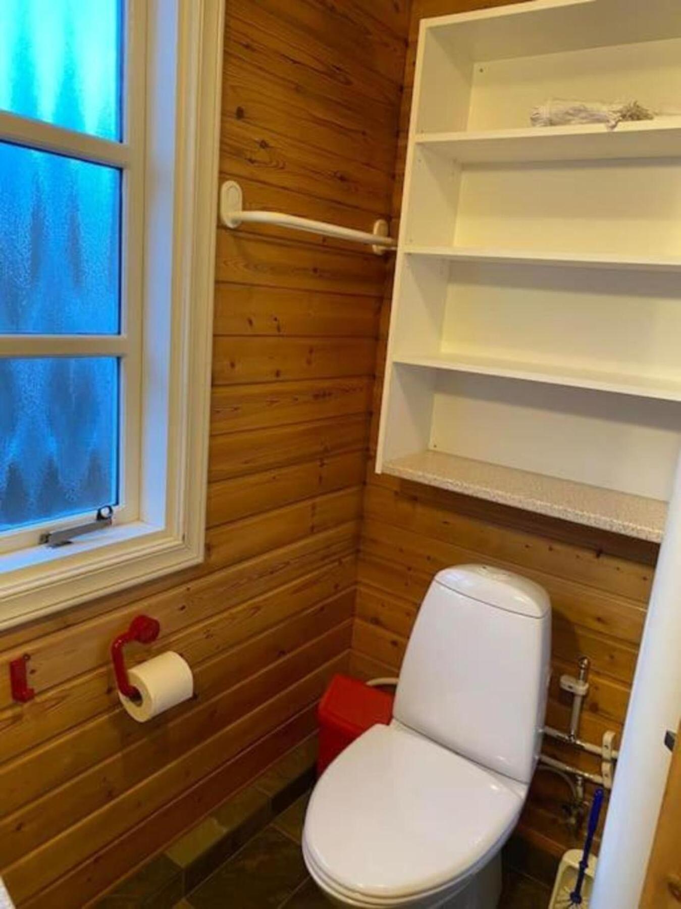 Cozy 2 Bedroom Cottage With Hot Tub Akureyri Exteriör bild