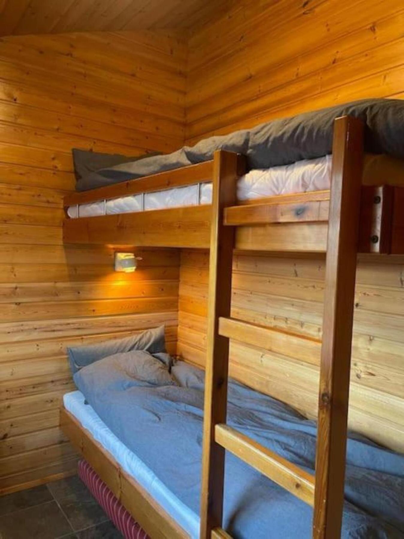 Cozy 2 Bedroom Cottage With Hot Tub Akureyri Exteriör bild