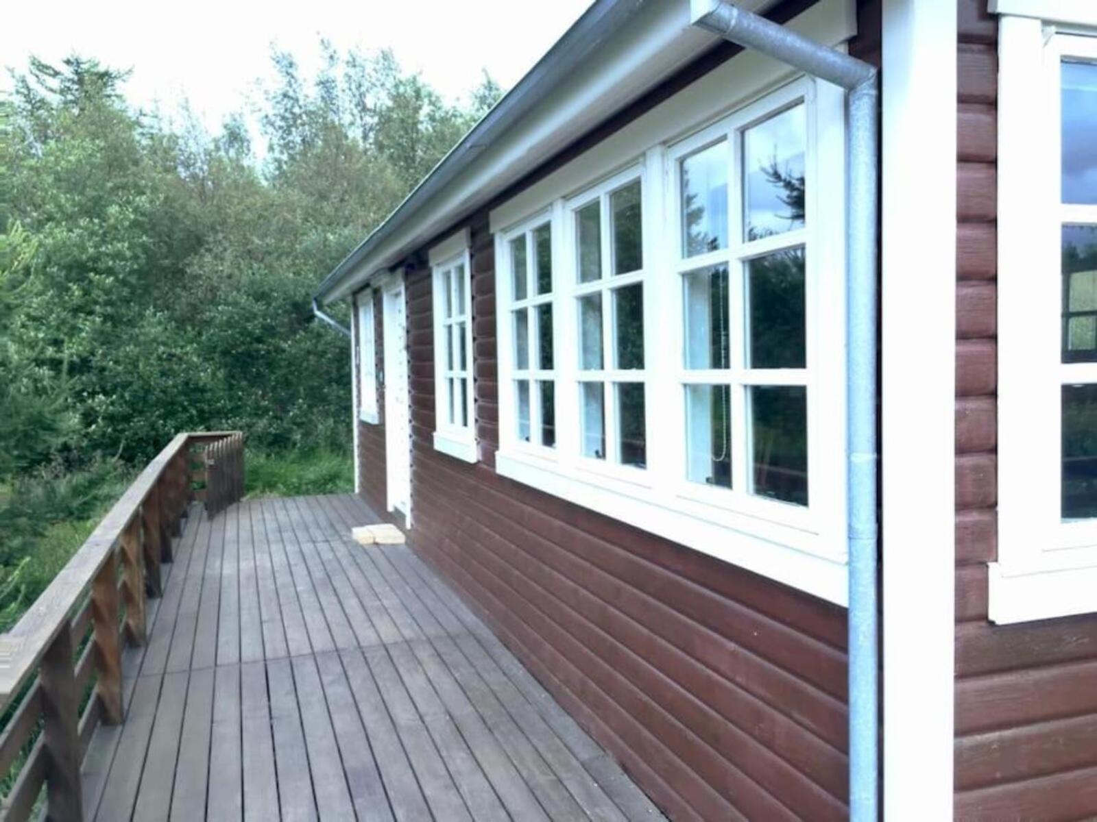 Cozy 2 Bedroom Cottage With Hot Tub Akureyri Exteriör bild