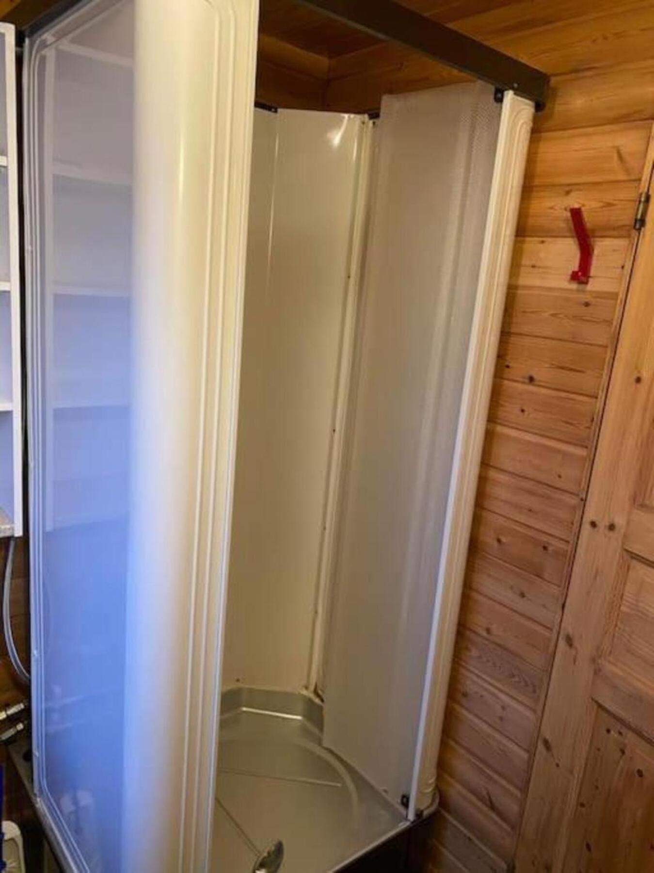 Cozy 2 Bedroom Cottage With Hot Tub Akureyri Exteriör bild
