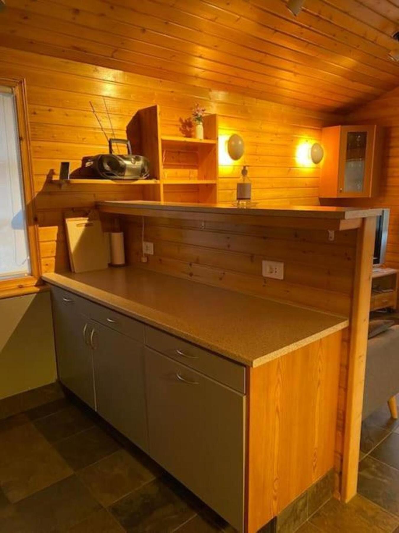 Cozy 2 Bedroom Cottage With Hot Tub Akureyri Exteriör bild